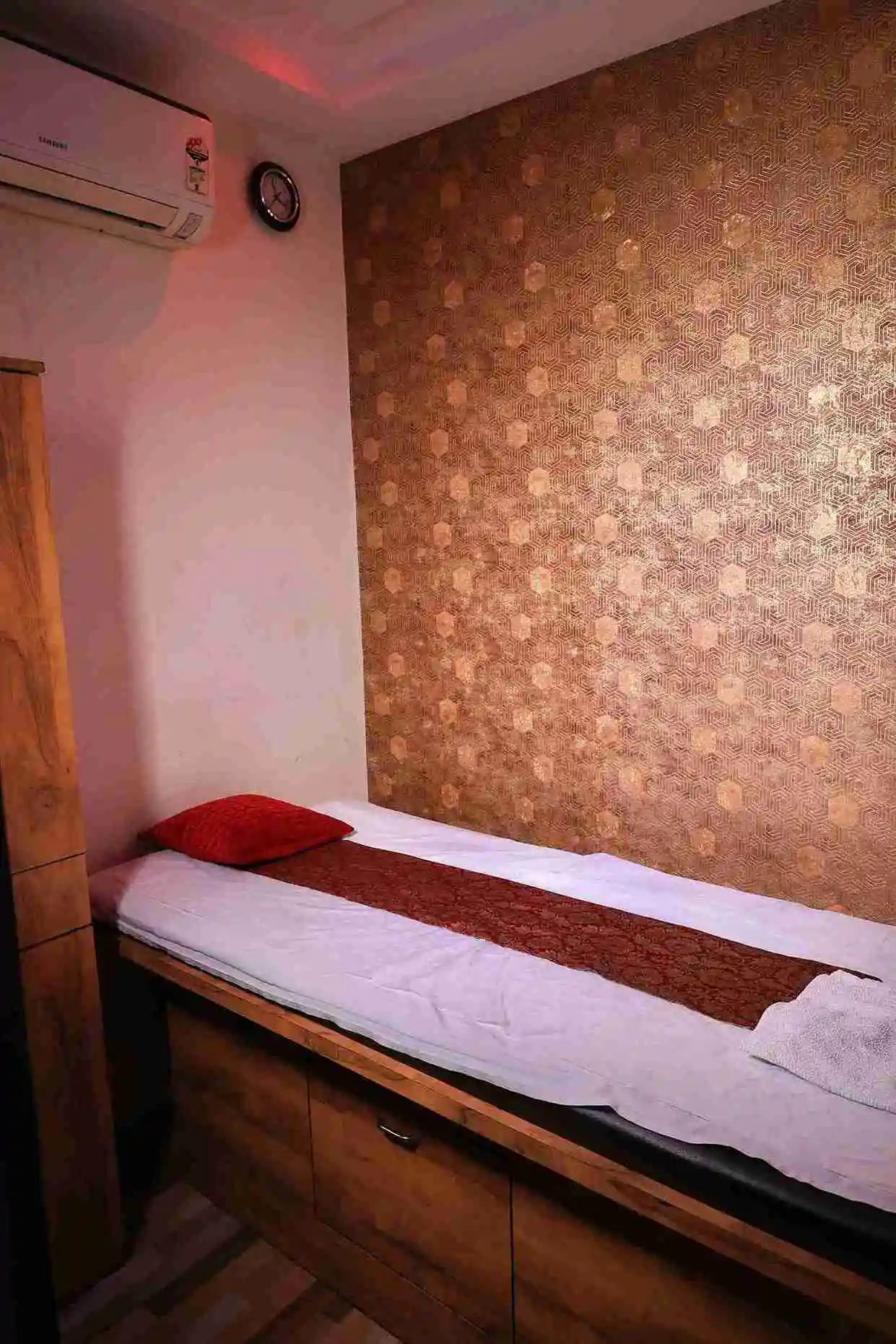 Body massage near me